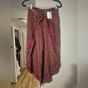 Hippy Gypsy Rose Grateful Dead Embroidered Floral Accents OS NWT